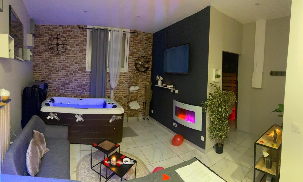 Nuit Privee Apartment คานส์ ภายนอก รูปภาพ