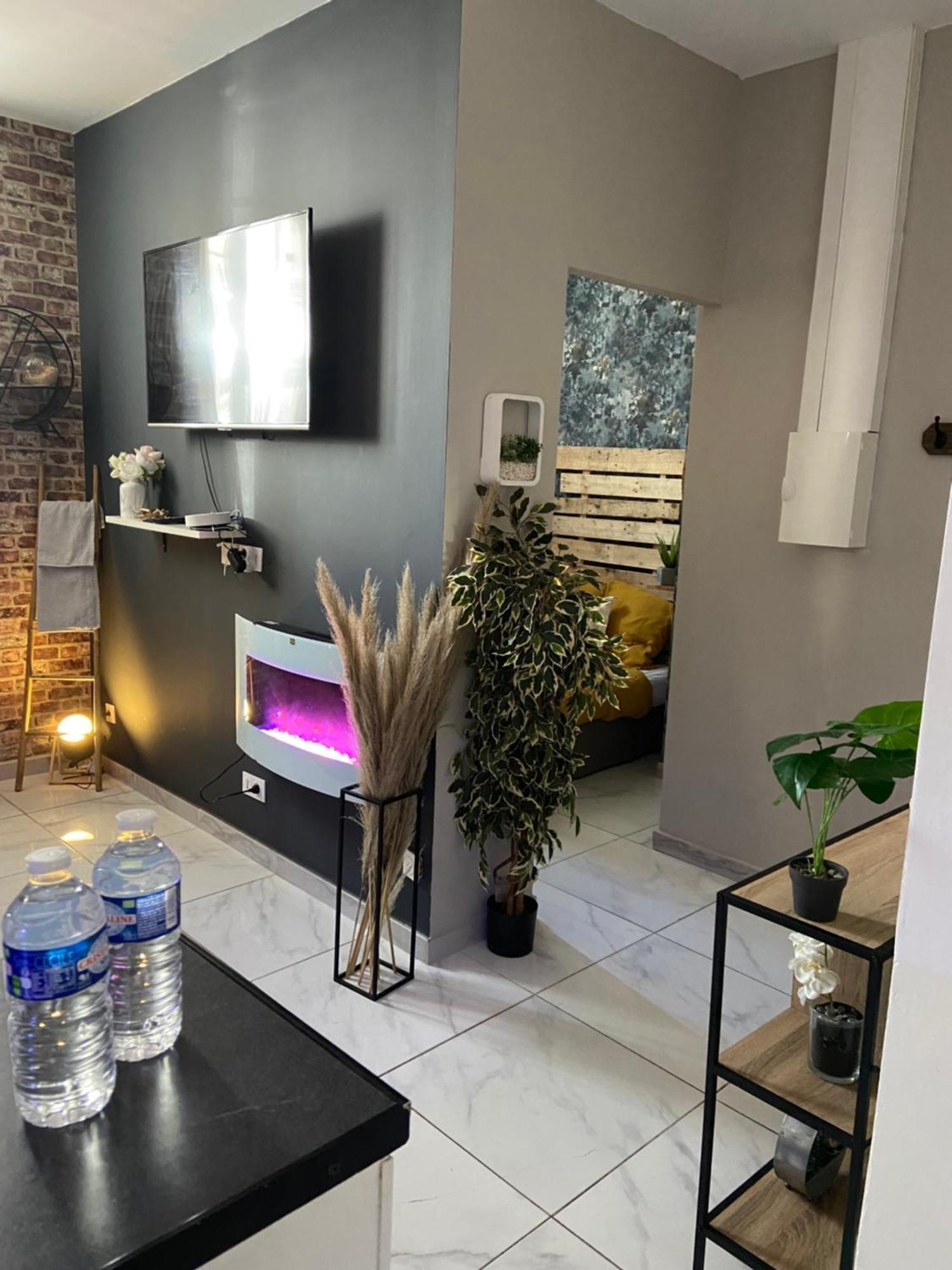 Nuit Privee Apartment คานส์ ภายนอก รูปภาพ
